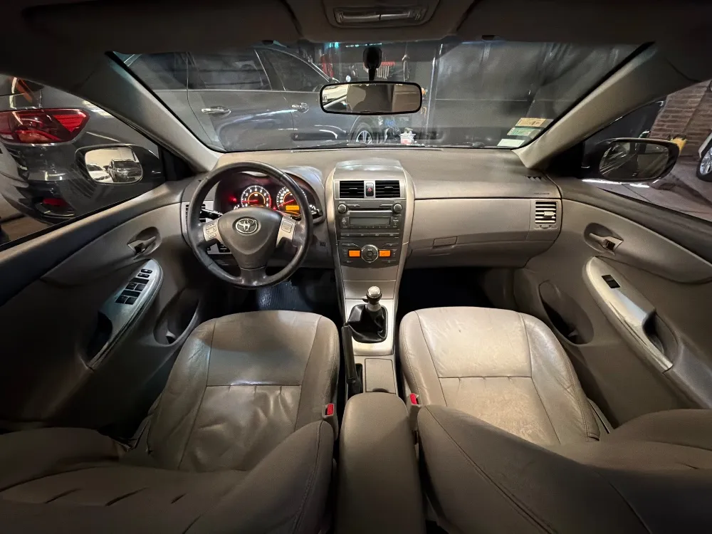 Toyota COROLLA 4P 1,8 Xei — foto 6