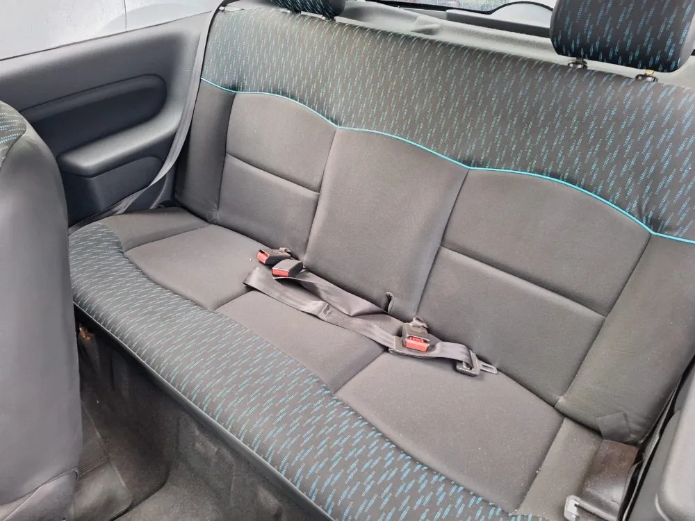 Renault CLIO 3P 1,2 CONFORT ABS — foto 6