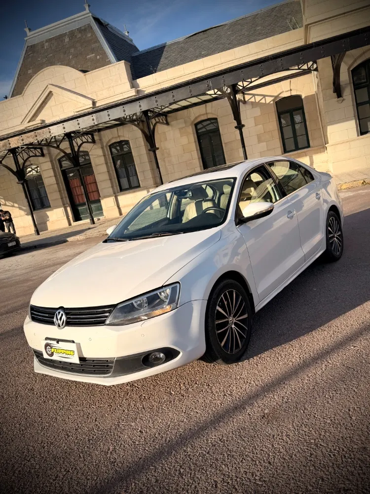 Volkswagen VENTO TSI — foto 11