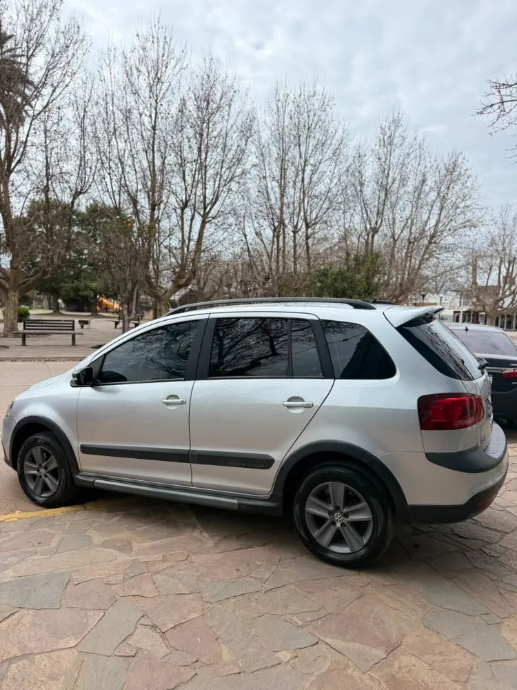 Volkswagen SURAN TRACK — foto 3