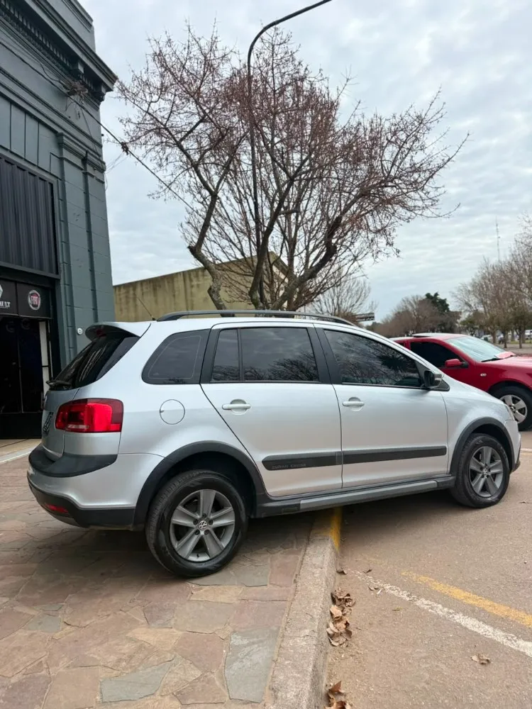 Volkswagen SURAN TRACK — foto 4