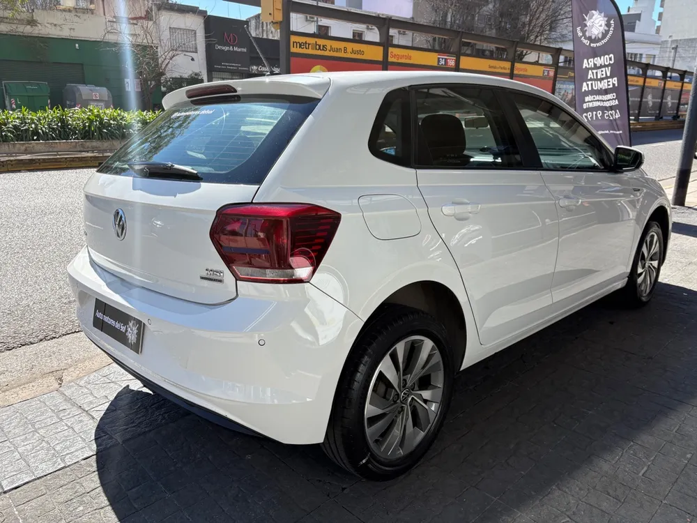 Volkswagen Polo Comfortline Plus 1.6 MSI AT — foto 5