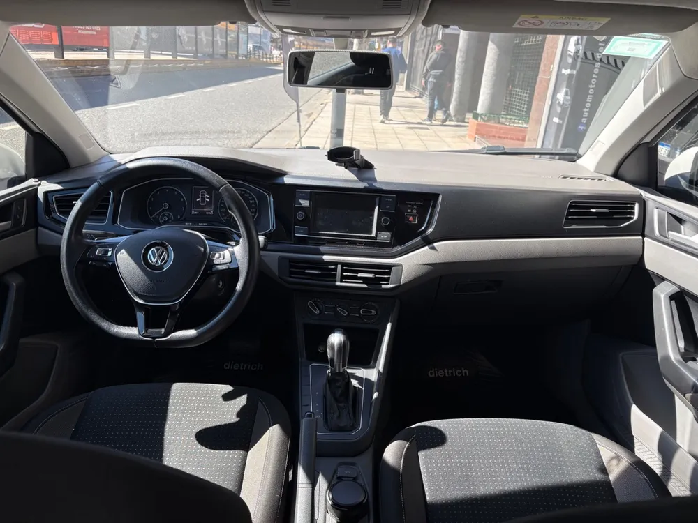 Volkswagen Polo Comfortline Plus 1.6 MSI AT — foto 14