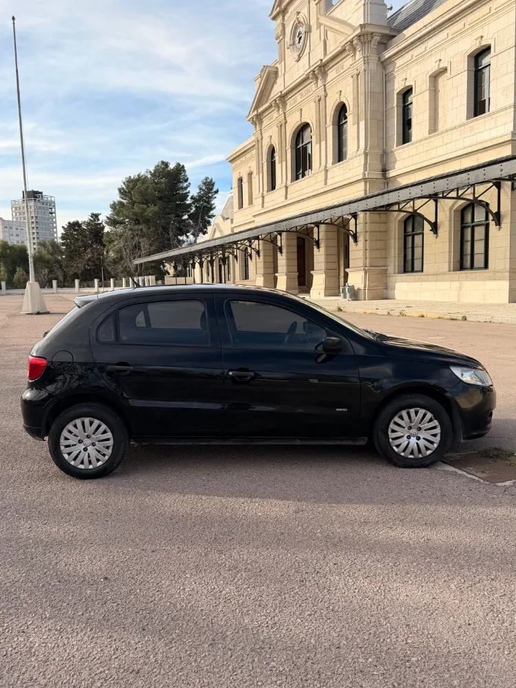Volkswagen Gol Trend — foto 11