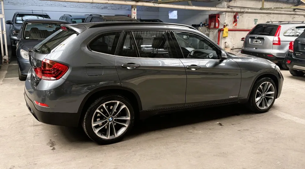 BMW X1 SDrive 20i — foto 3