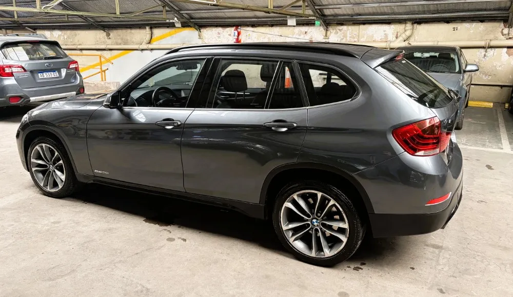 BMW X1 SDrive 20i — foto 7