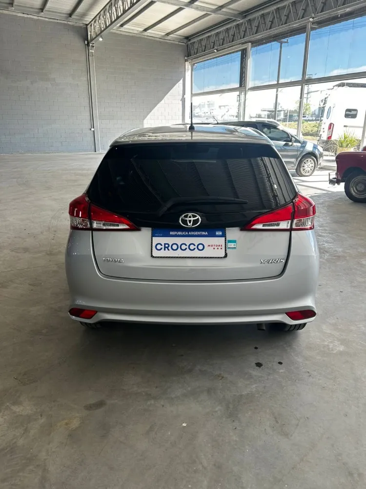 Toyota YARIS XS — foto 7