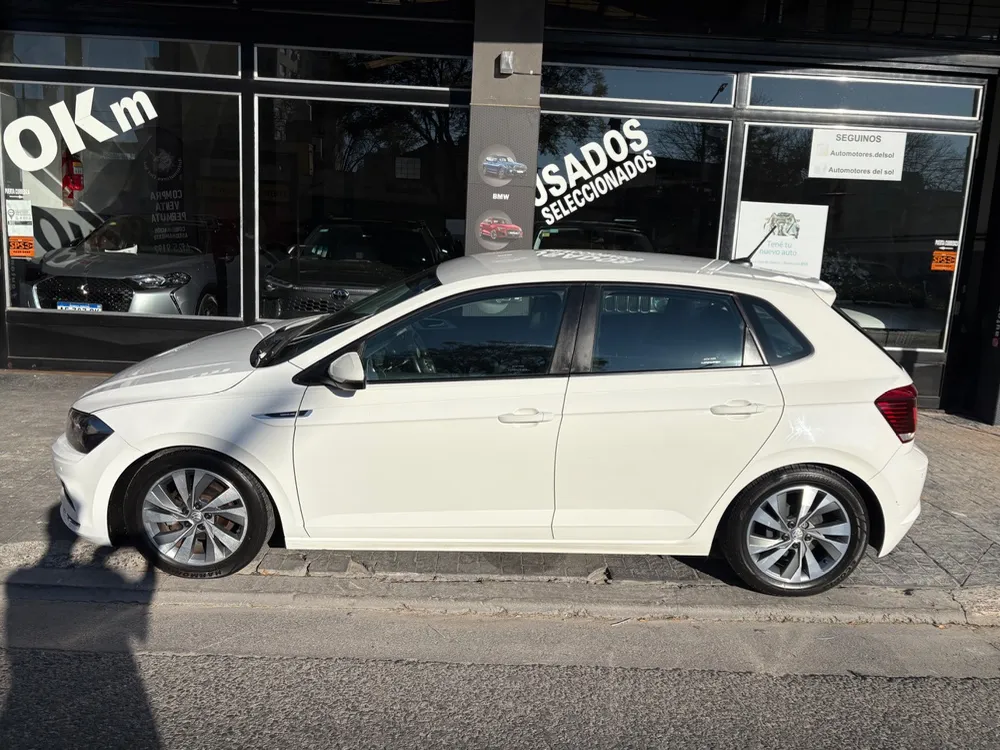 Volkswagen Polo Highline 1.6 MSI  — foto 9
