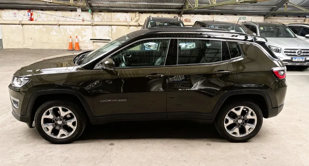Jeep Compass Limited 4x4 ATX9 — foto 4
