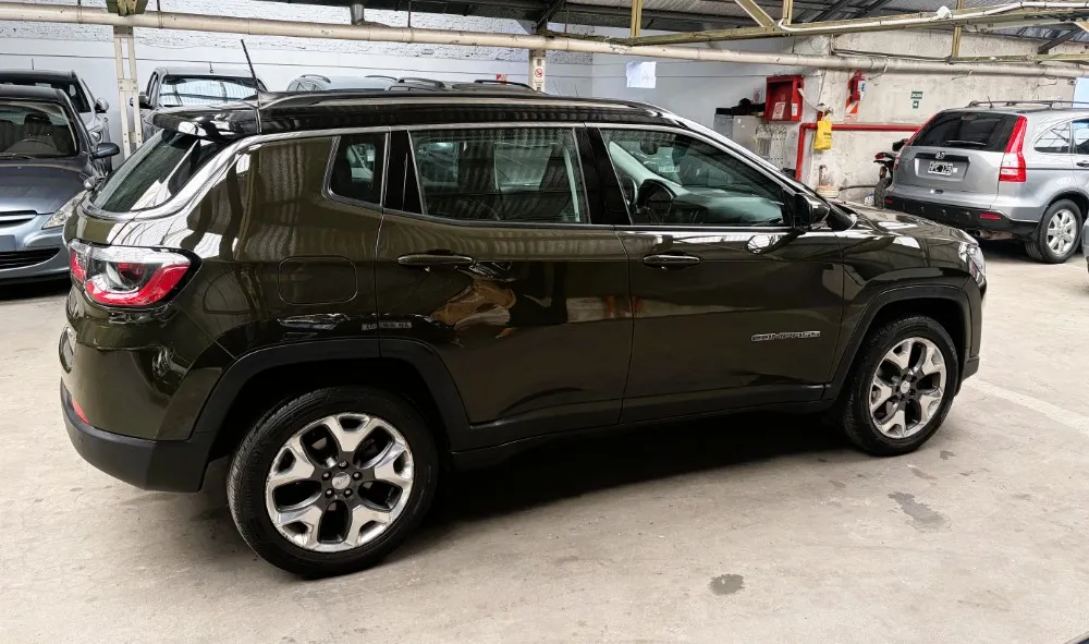 Jeep Compass Limited 4x4 ATX9 — foto 6