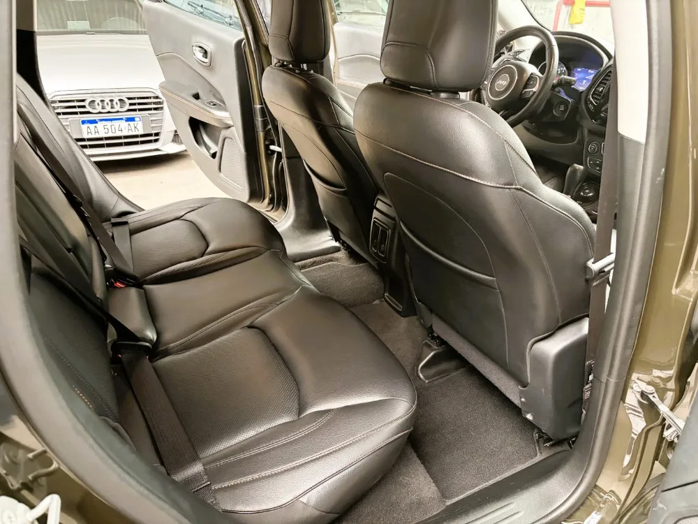 Jeep Compass Limited 4x4 ATX9 — foto 15