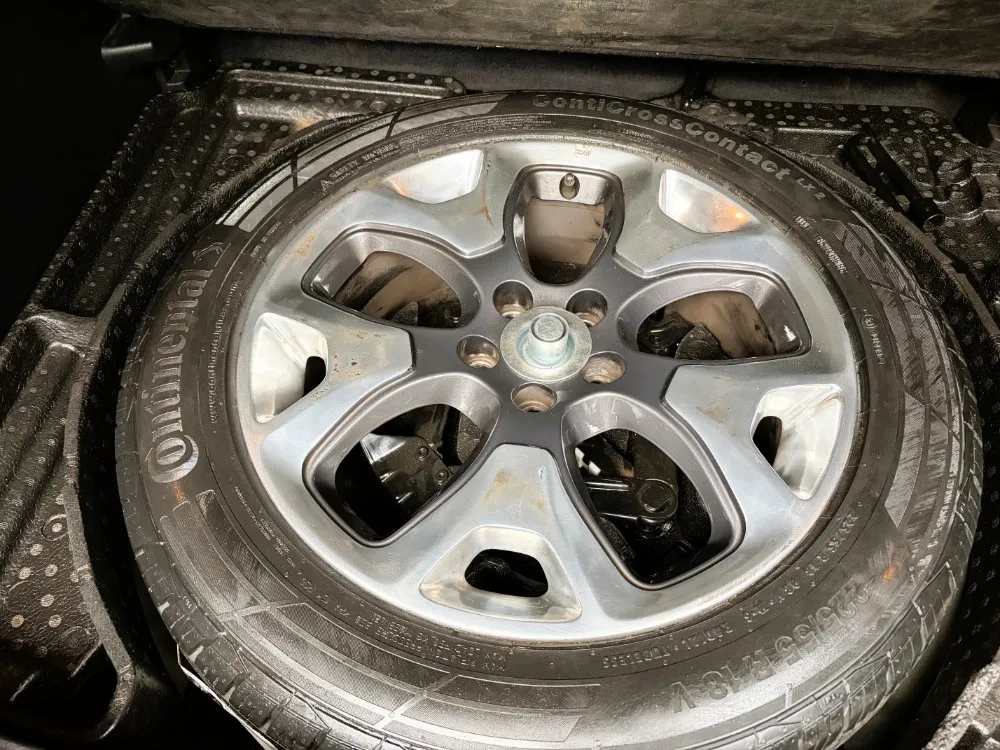 Jeep Compass Limited 4x4 ATX9 — foto 17