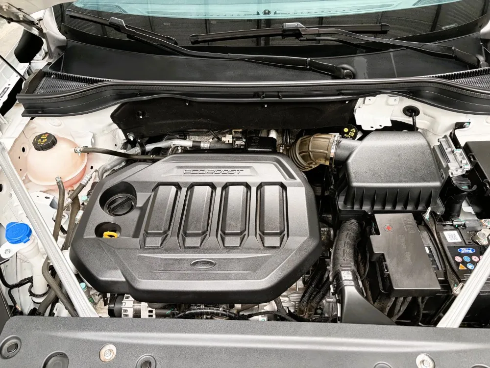 Ford TERRITORY 5P 1,8 T At7 Titanium 2024 — foto 7