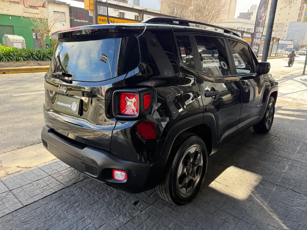 Jeep Renegade Sport — foto 5