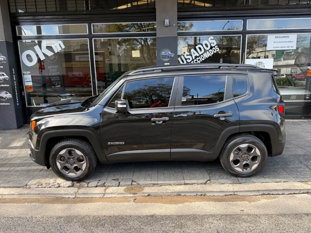 Jeep Renegade Sport — foto 8