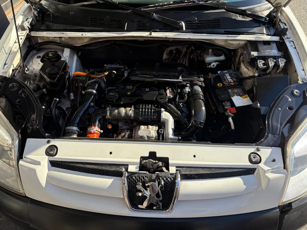 Peugeot Partner PATAGONICA 1.6 Hdi  — foto 12