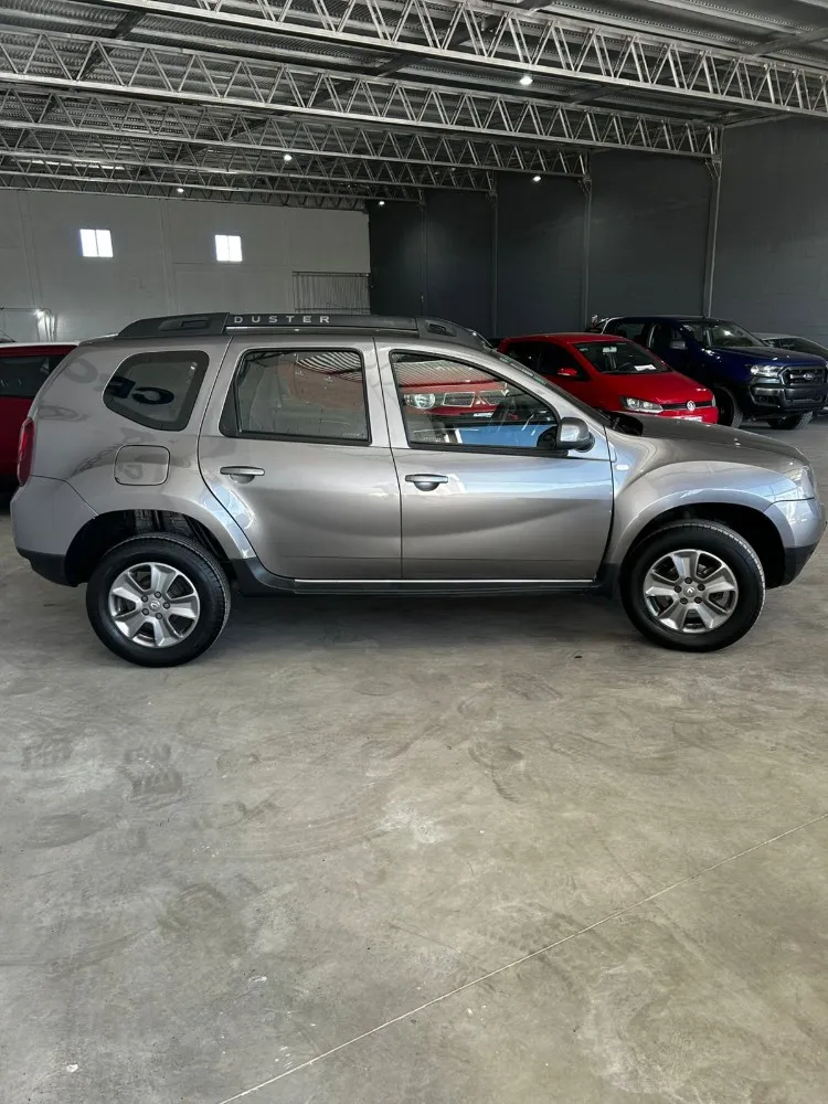 Renault DUSTER PRIVILEGE 1.6 — foto 7