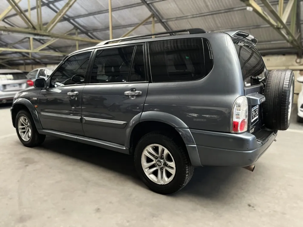 Suzuki Grand Vitara XL7 — foto 3
