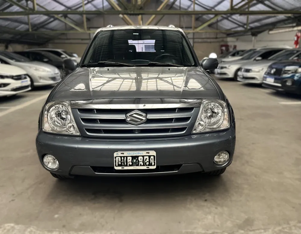Suzuki Grand Vitara XL7 — foto 4