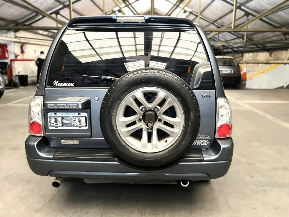 Suzuki Grand Vitara XL7 — foto 6