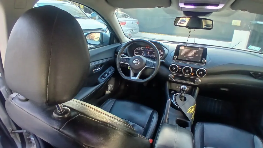 Nissan Sentra Advance — foto 3