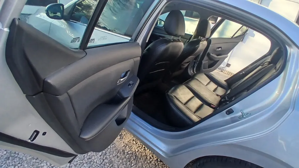 Nissan Sentra Advance — foto 5