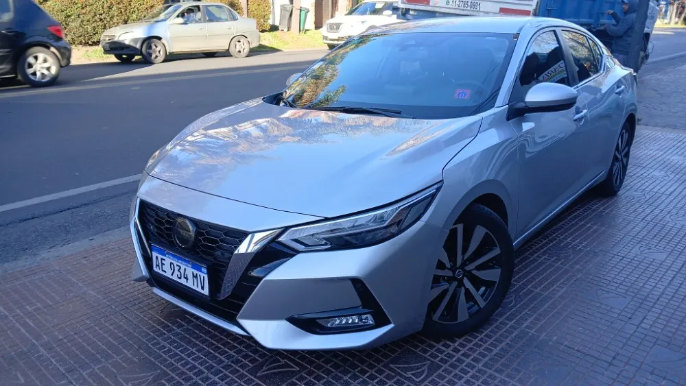 Nissan Sentra Advance — foto 17