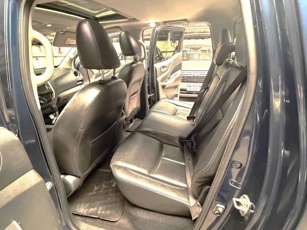 Nissan Frontier LE 2.3 D CD  4X4 AT — foto 13
