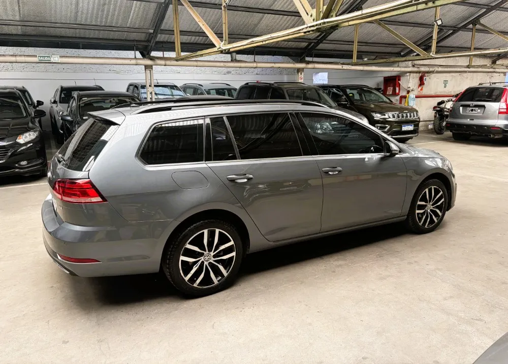 Volkswagen Golf Variant 5P 1,4 TSI Highline DSG 2018 — foto 6