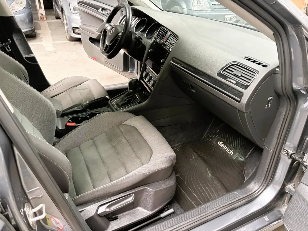 Volkswagen Golf Variant 5P 1,4 TSI Highline DSG 2018 — foto 16