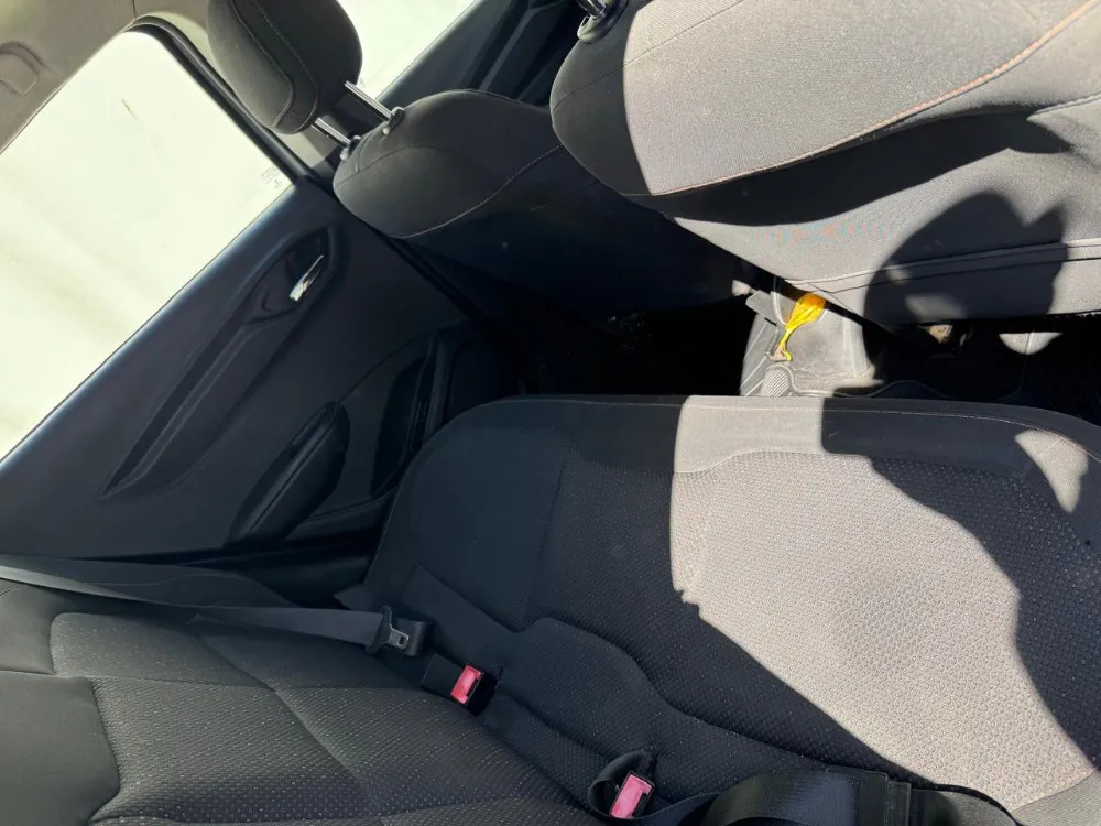 Chevrolet ONIX 5P 1,4 Ltz — foto 4