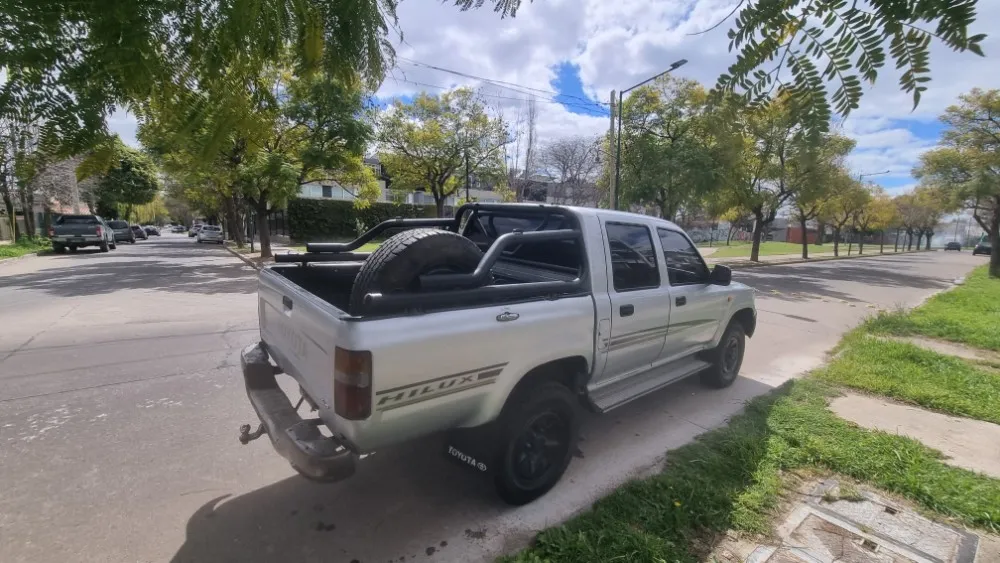 Toyota HILUX PICK - UP DX 3.0 D 4x4   — foto 13