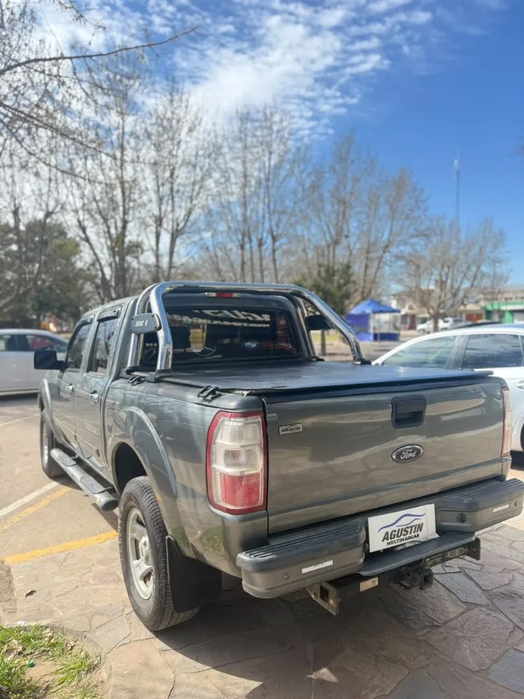 Ford RANGER XLT — foto 5