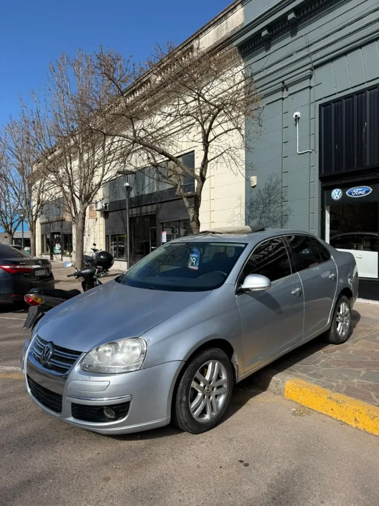 Volkswagen VENTO ADVANCE — foto 5