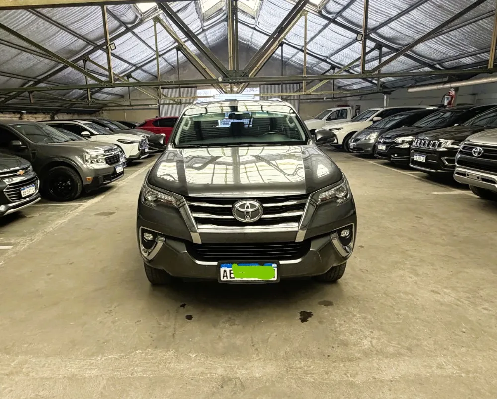 Toyota HILUX SW4 5P 2,8 Diesel Srx 4X4 7a AT — foto 6