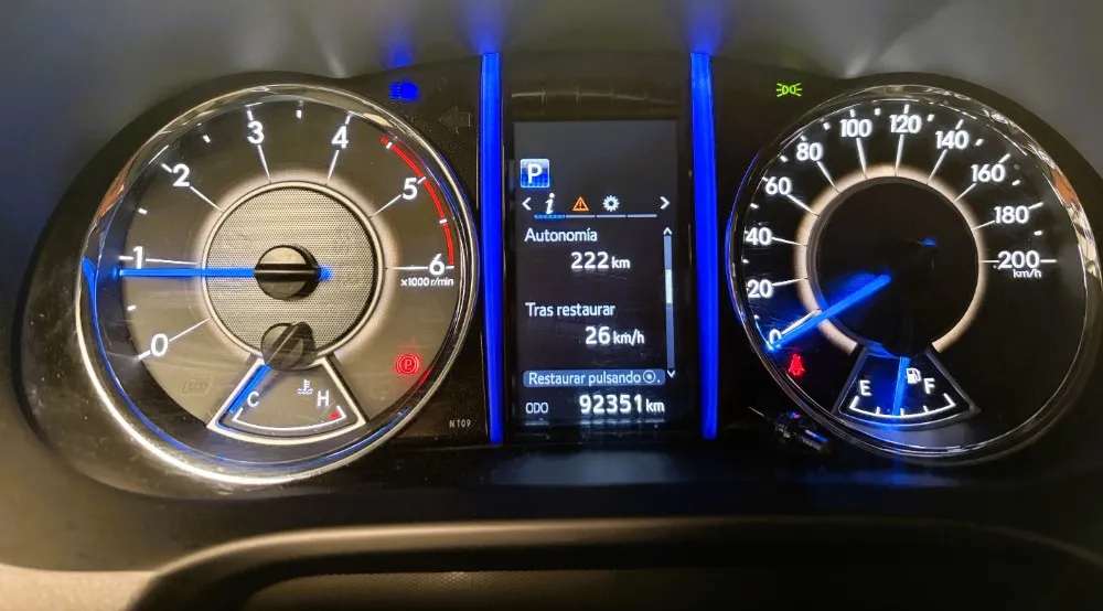 Toyota HILUX SW4 5P 2,8 Diesel Srx 4X4 7a AT — foto 7