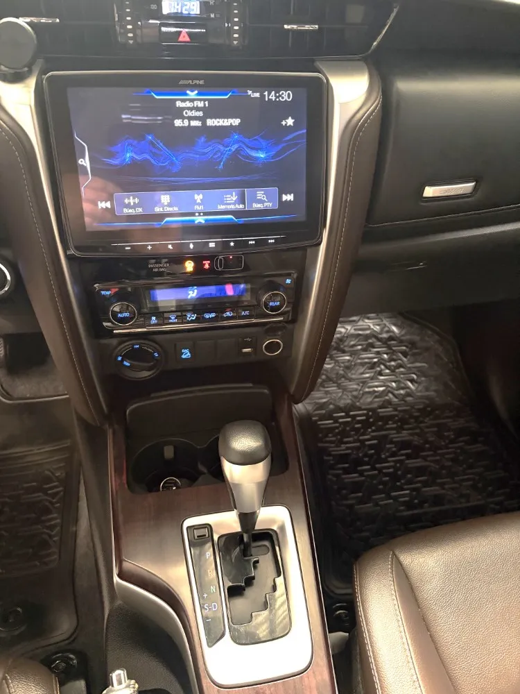 Toyota HILUX SW4 5P 2,8 Diesel Srx 4X4 7a AT — foto 8