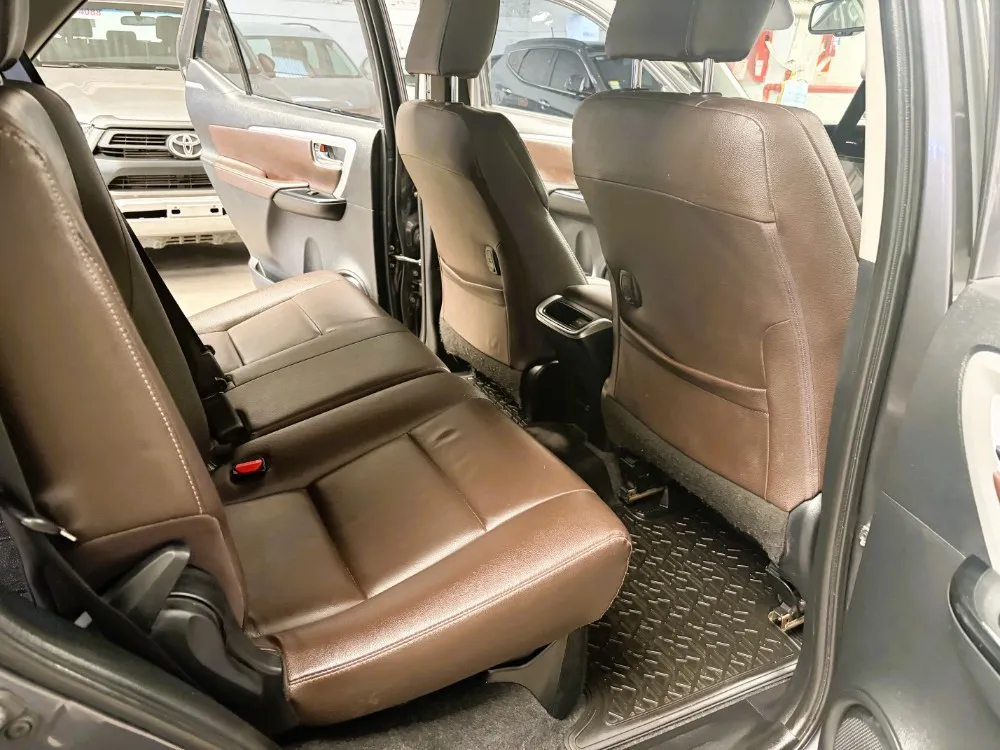 Toyota HILUX SW4 5P 2,8 Diesel Srx 4X4 7a AT — foto 13