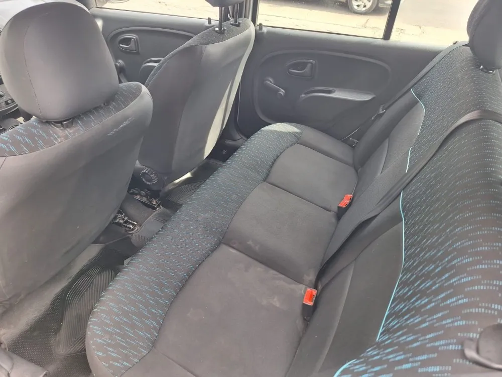 Renault CLIO MIO 1.2 5P CONFORT — foto 3