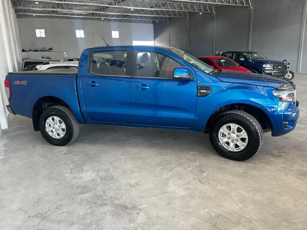 Ford RANGER PICK - UP XLS 4X4 MT — foto 6