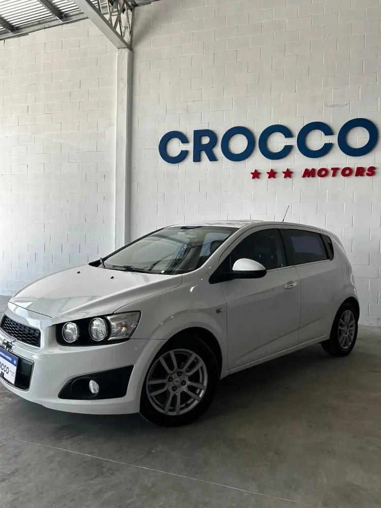 Chevrolet SONIC LTZ MT — foto 8