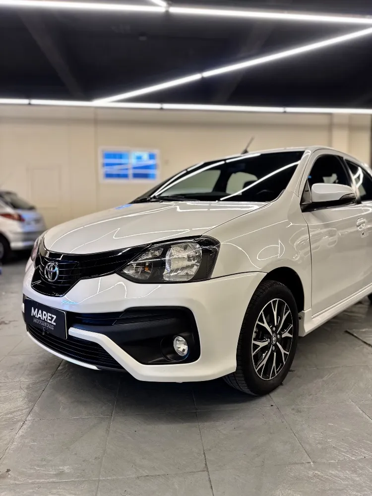 Toyota Etios XLS — foto 3