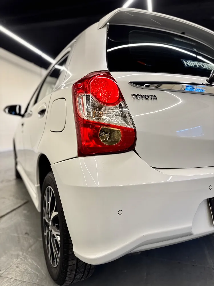 Toyota Etios XLS — foto 4
