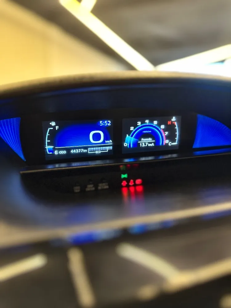 Toyota Etios XLS — foto 8