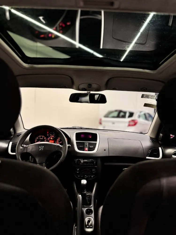 Peugeot 207 3P 1,6 Xt Compact Premium — foto 10