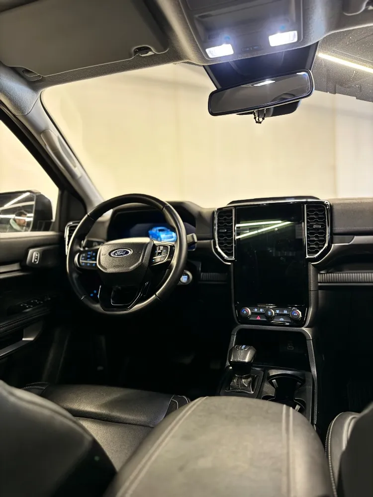 Ford Ranger Limited — foto 12