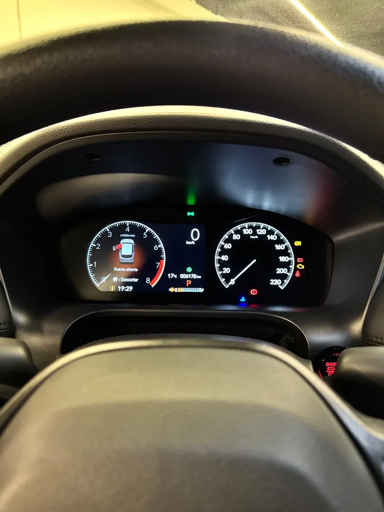 Honda ZR-V LX — foto 10
