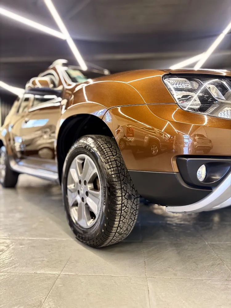 Renault Duster 5P 2,0 4X4 Privilege — foto 2