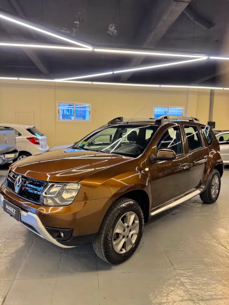 Renault Duster 5P 2,0 4X4 Privilege — foto 9