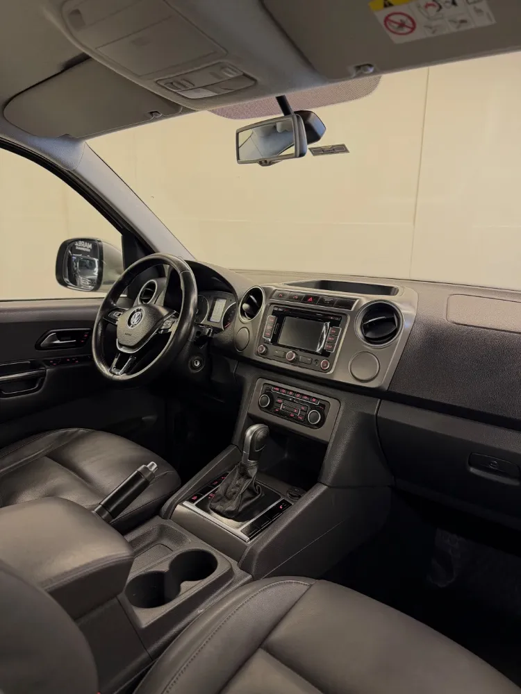 Volkswagen Amarok Highline — foto 10